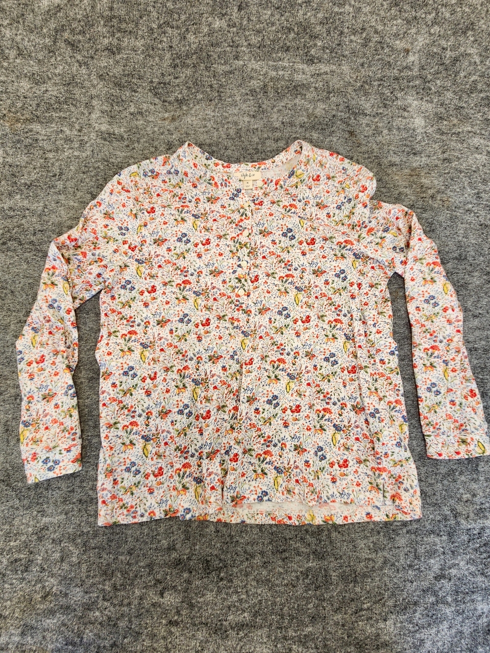 Style & Co White Multicolor Floral Henley Top XL.